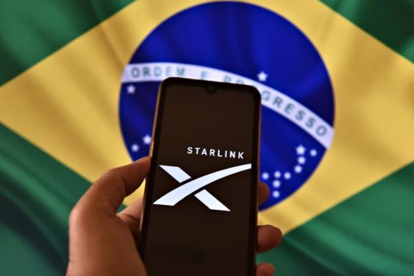 Starlink logo, Brazil flag